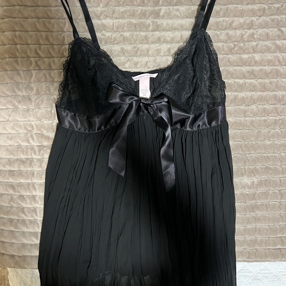 NWT Victoria’s Secret Black Lace Nightgown and Robe Set Size XL - Picture 8 of 8